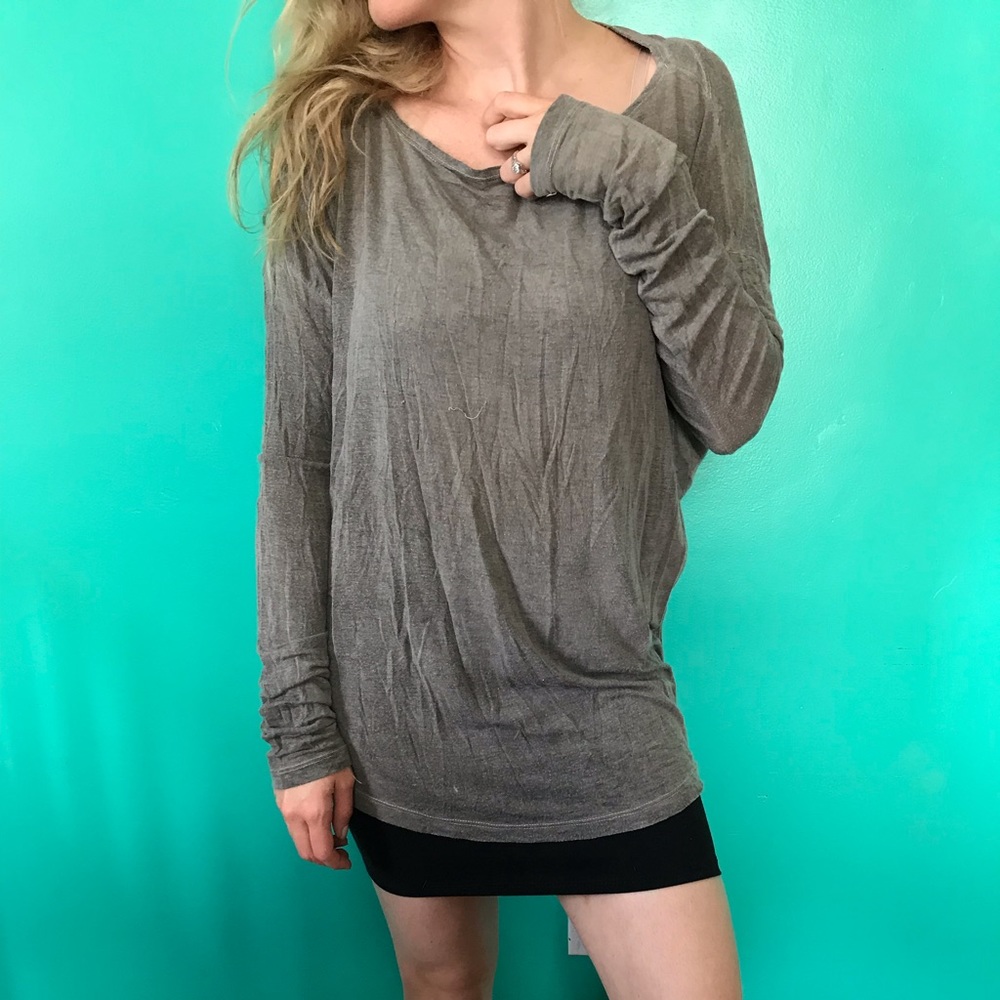 Brandy Melville cut out backless top
